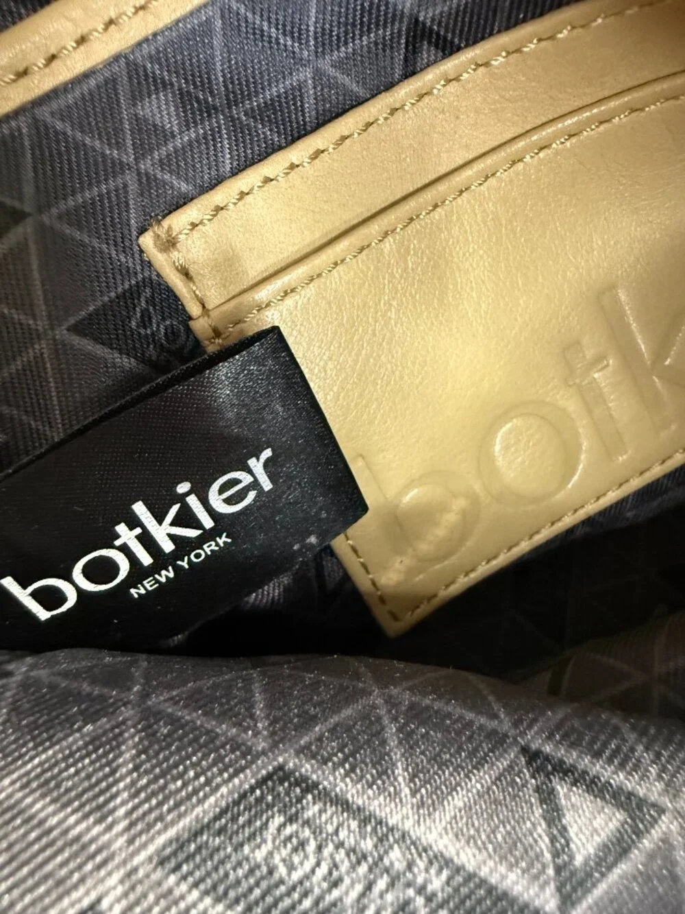 Botkier New York Beige Leather Crossbody Bag Whipstitch Tassel